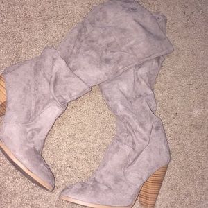 Size 9 heeled boots